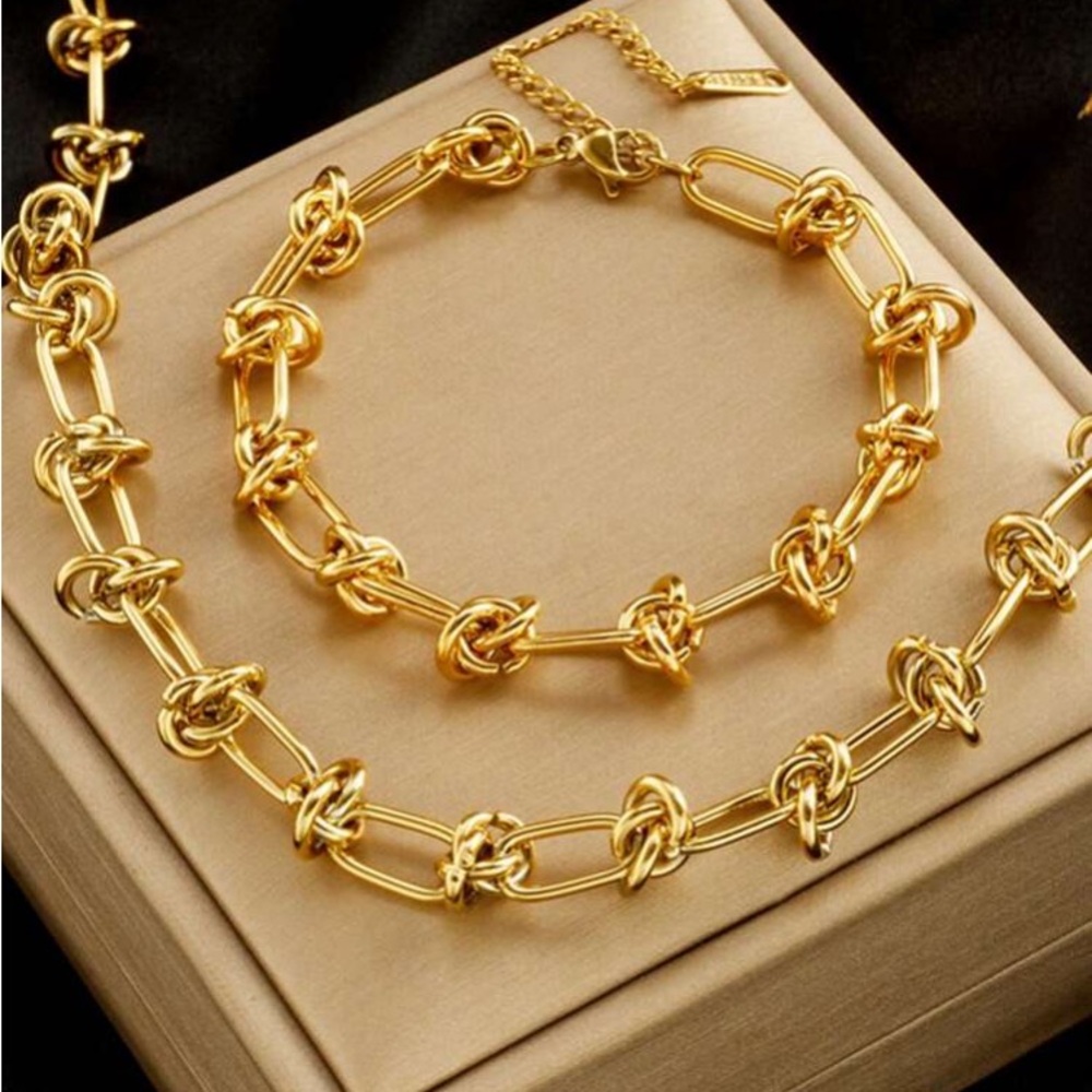 COPY - 2pcs/Set Fashionable Stainless Steel Knotted Bracelet And Necklace, Heav…